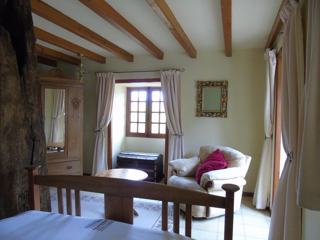 Gîte Chez Marot Varaignes Exterior foto