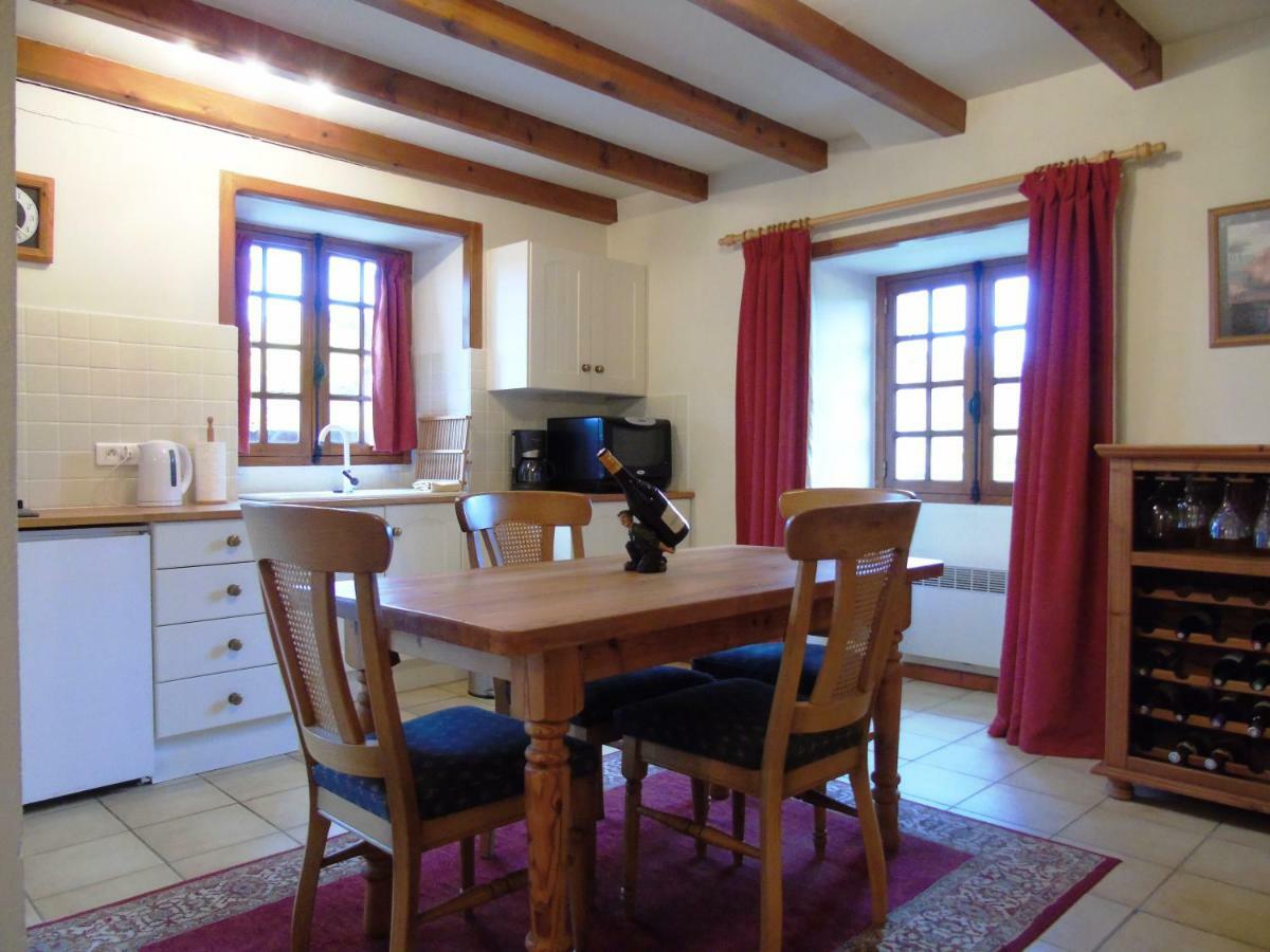 Gîte Chez Marot Varaignes Exterior foto